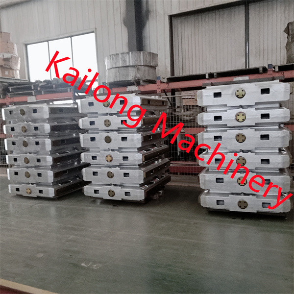 Silvery Ductile Iron HT250 Foundry Molding Flasks Untuk KW Green Sand Moulding Line 0